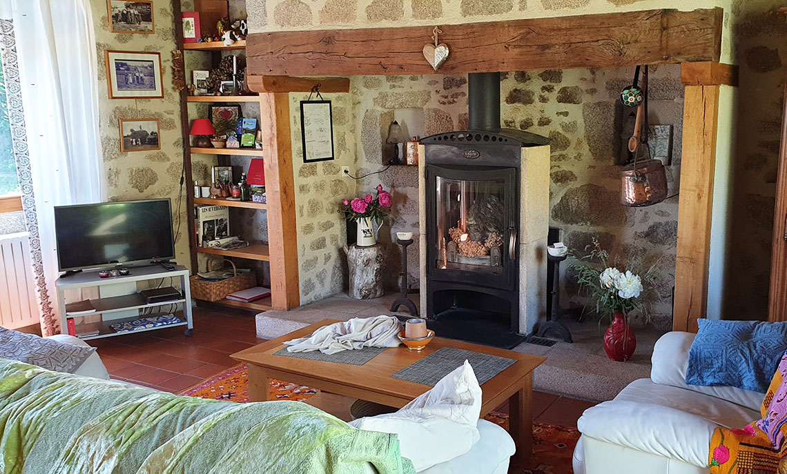 Domaine Hypolite - le s&eacute;jour, chemin&eacute;e